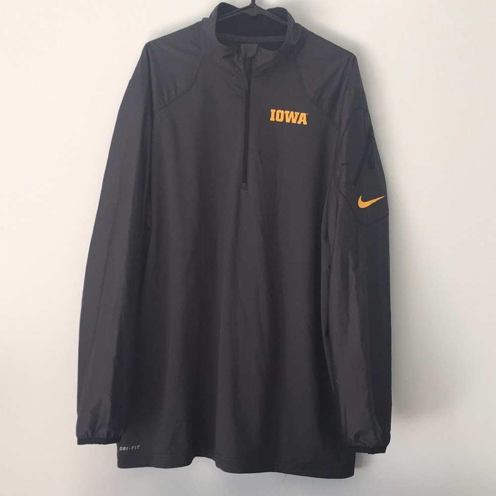 Nike Dri-Fit Iowa Hawkeyes 1/4 Pullover Men's XL
